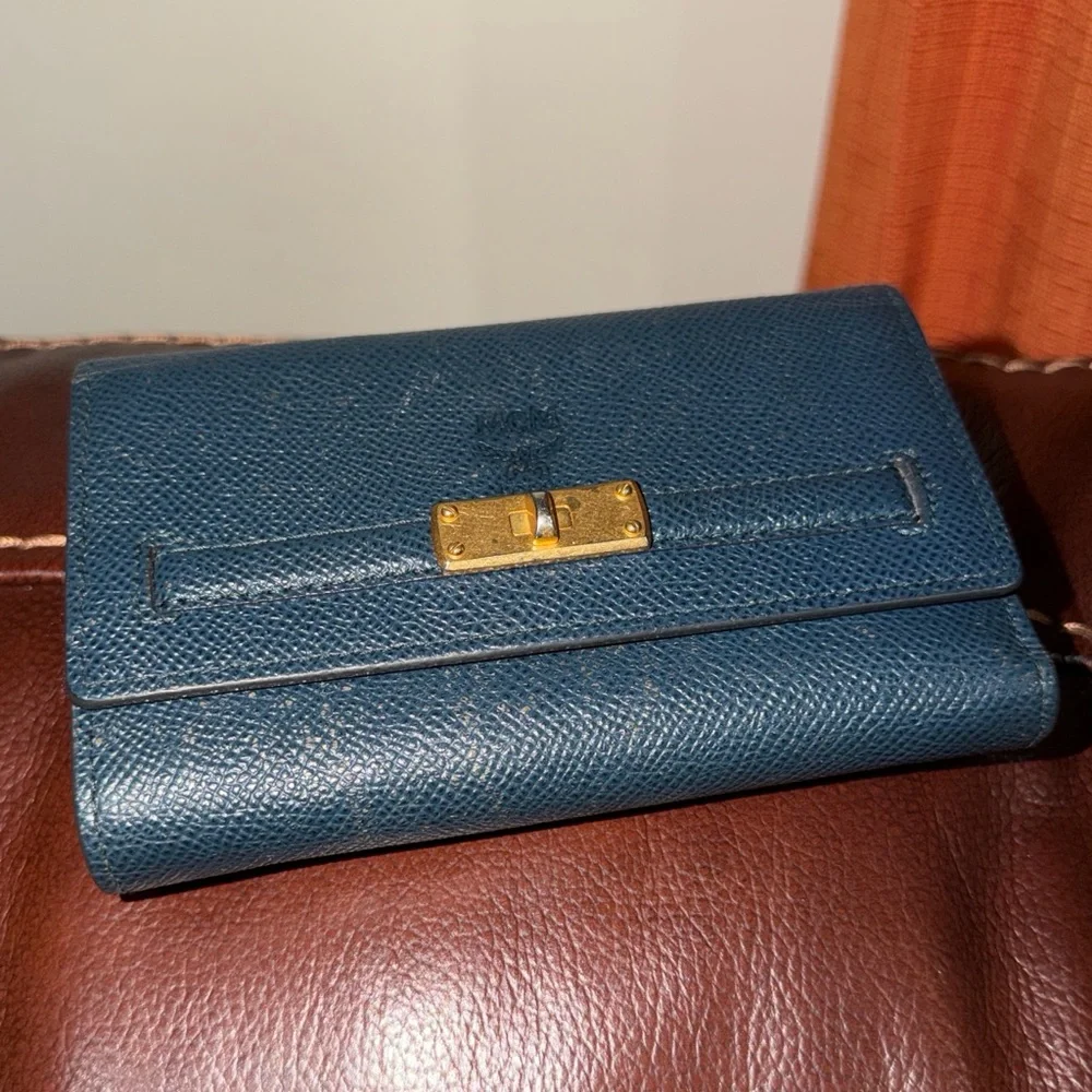 ‼️Authentic MCM Blue Leather Trifold Wallet - Picture 4 of 16